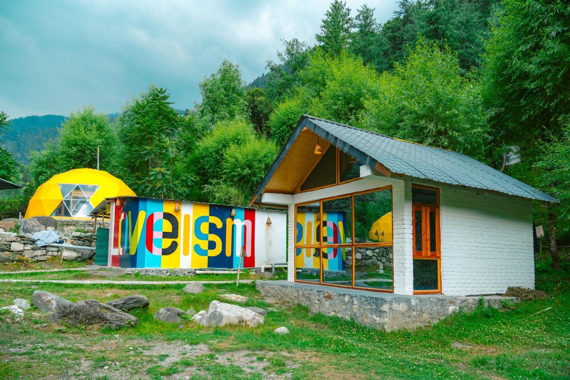 Whoopers Boutique Resort Jibhi Ngoại thất bức ảnh