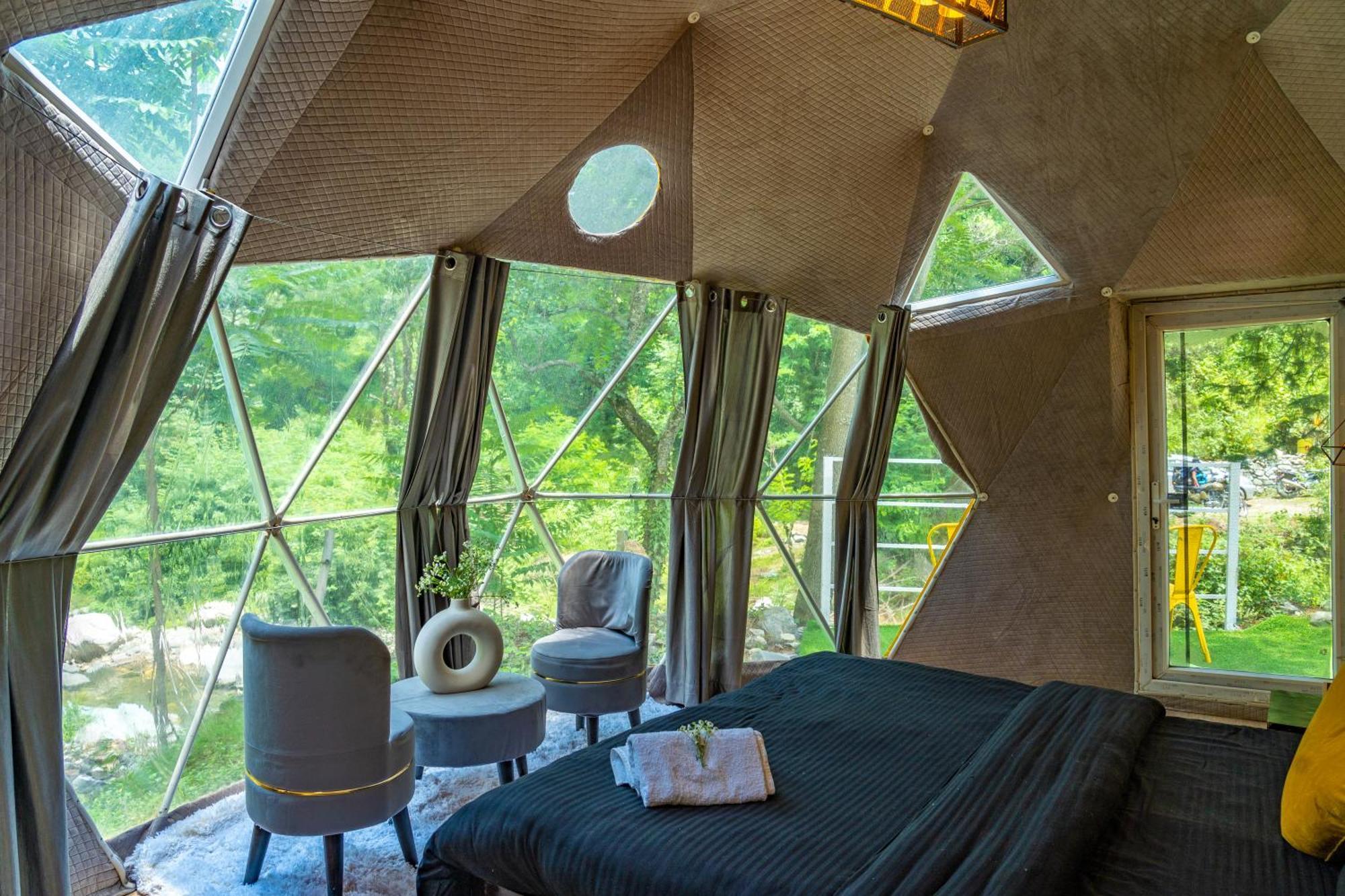 Whoopers Boutique Resort Jibhi Ngoại thất bức ảnh