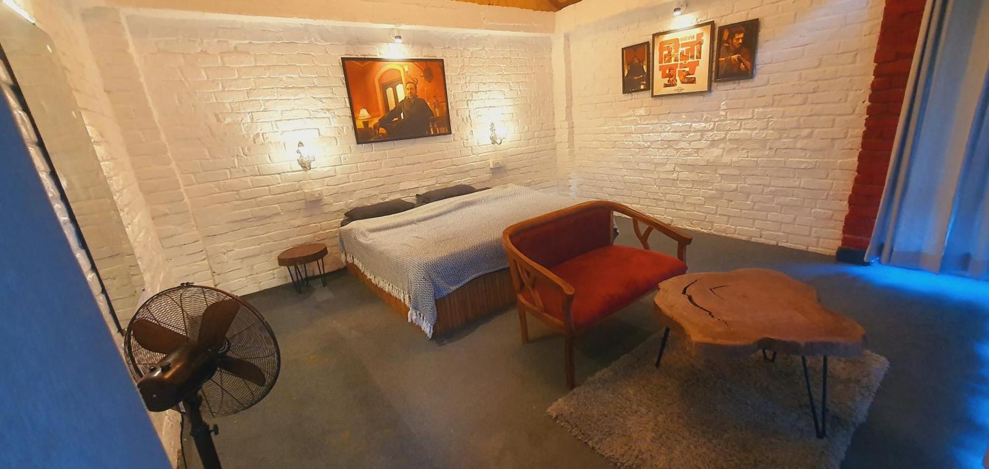 Whoopers Boutique Resort Jibhi Ngoại thất bức ảnh